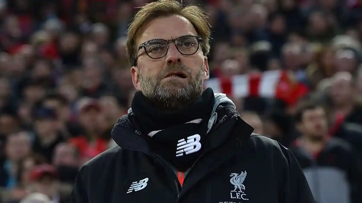 Cuma Punya Waktu 3 Hari, Liverpool Cari Bek Baru Jelang Bursa Transfer Januari Tutup.