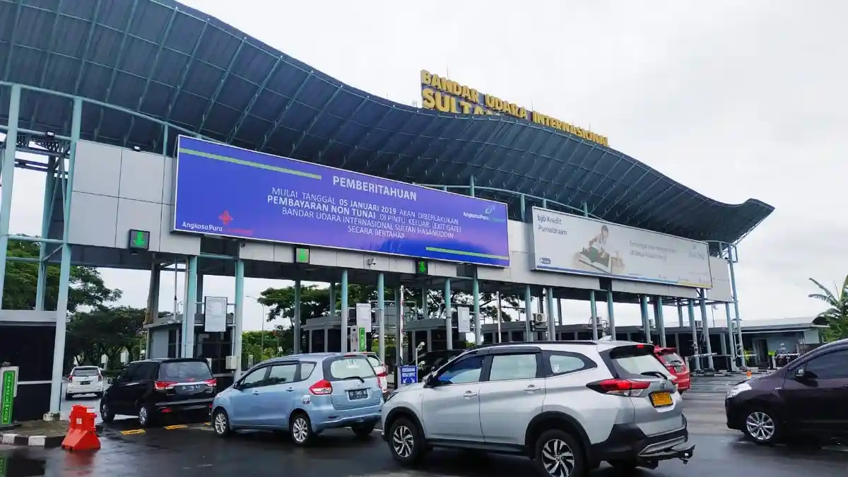 Mulai Lusa, Bayar Parkir di Bandara Hasanuddin Pakai Uang Elektronik