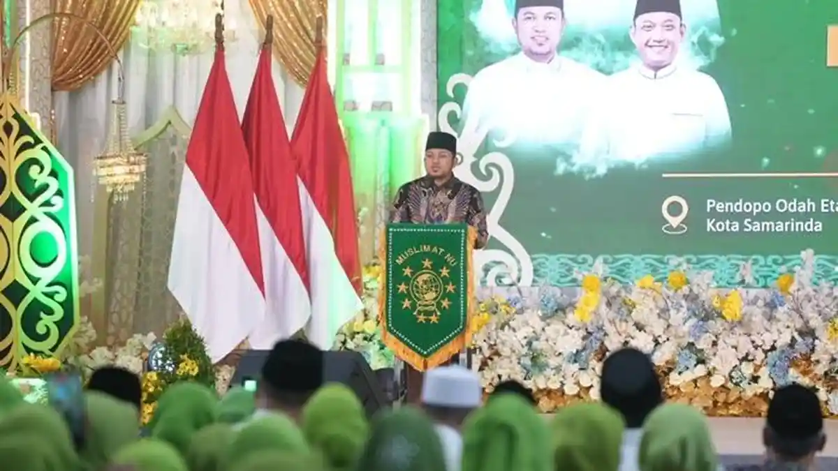 Gubernur Kaltim Harum Hadiri Pelantikan PP Muslimat NU