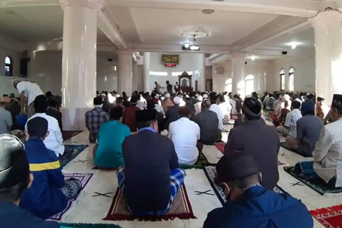 Saatnya Sholat Idul Adha Boleh Sendirian Atau Berjamaah, Ini Kaifiat Sholat, Mulai dengan Seruan Ini