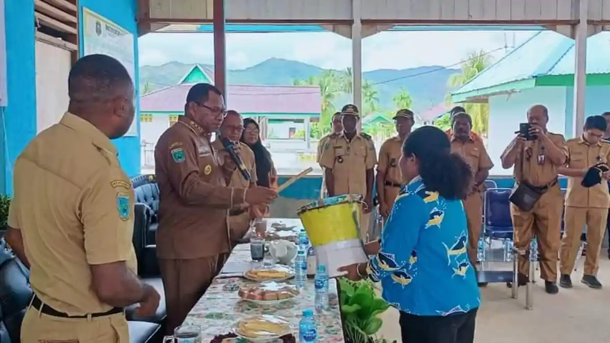 Wakil Bupati Raja Ampat Buka Pelatihan Montir di Kampung Rauki