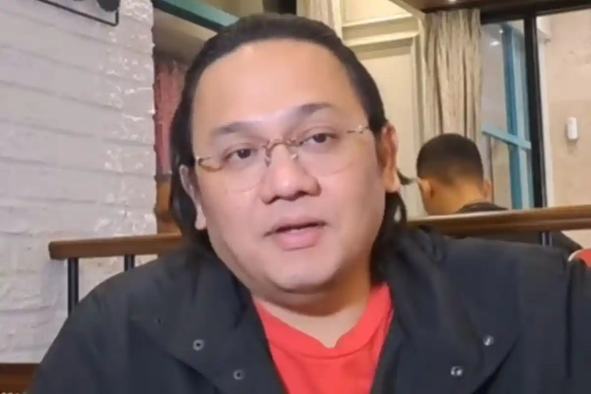 Cerita Farhat Abbas Bertemu Hakim Eman Sulaeman di Masjid Bandung, Doakan jadi Hakim Agung