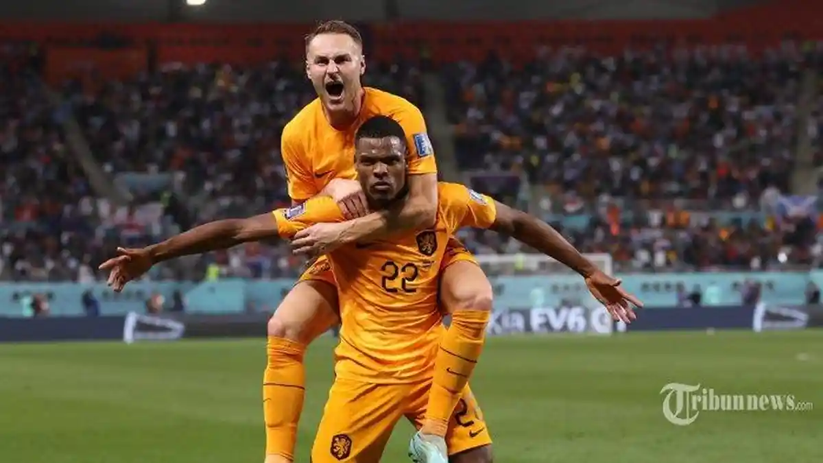 Profil Denzel Dumfries, Winger Inter Milan Andalan Belanda, Momok Argentina di Piala Dunia 2022