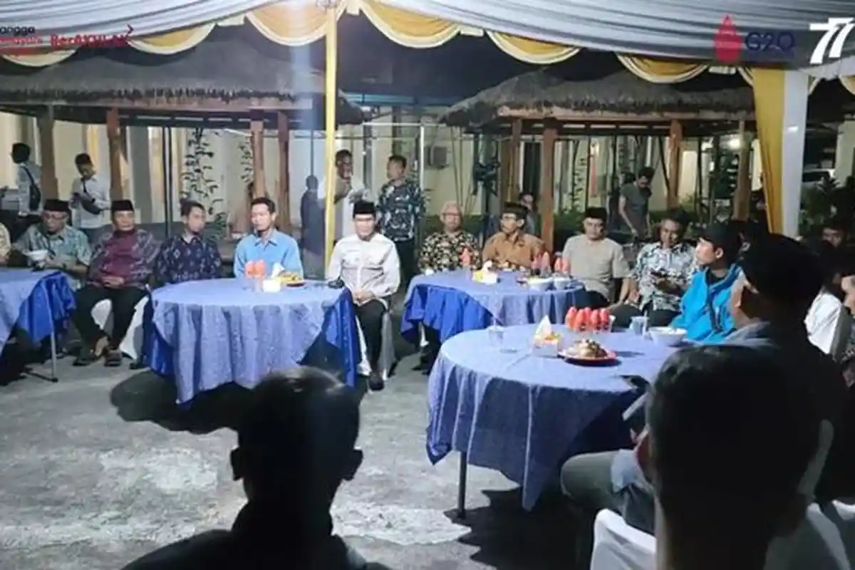 25 Mahasiswa Ikut Program Magang Pengelolaan Sampah di Desa Sintung Lombok Tengah