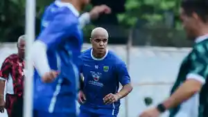 Persib-Bandung-menggelar-sesi-latihan-perdana-usai-libur-panjang-kompetisi.jpg