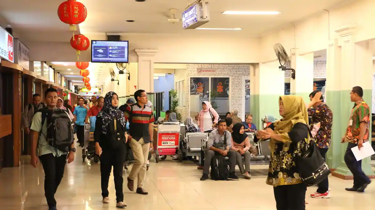 Angkasa Pura I dan II Diminta Beri Pelayanan Ekstra saat Mudik Lebaran 2018