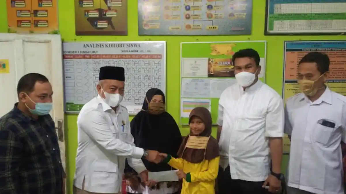 Juara Pantun Internasional, Taqy Disarankan Buat Channel Youtube