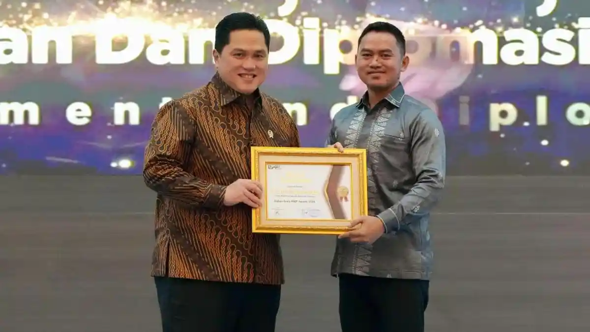 Menpora Erick Terima Penghargaan KWP Awards 2026, Tekankan Pentingnya Sport Diplomacy