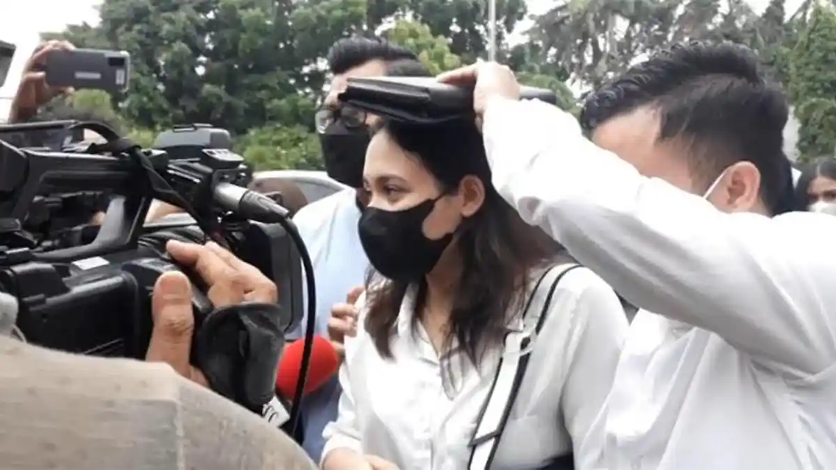 Keluarga Laura Anna Kecewa Sidang Lanjutan Terdakwa Gaga Muhammad Kembali Ditunda