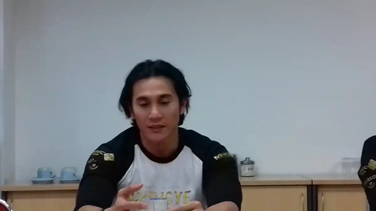 Cerita Damayanti Ini Bikin Vino G Bastian Tertarik Perankan Chrisye