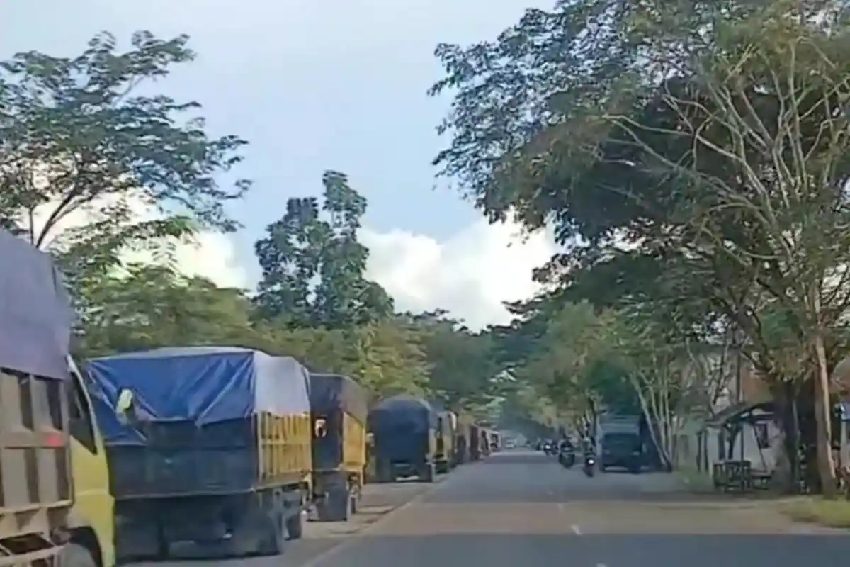 Berita Populer Kalsel: Anggota DPRD Banjarmasin ke Bali, Viral Dugaan Truk Batu Bara di HST dll