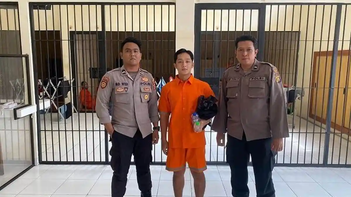 Breaking News! Berkas Perkara Jero Dasaran Alit Dinyatakan Lengkap P21, Resmi Pakai Rompi Orange