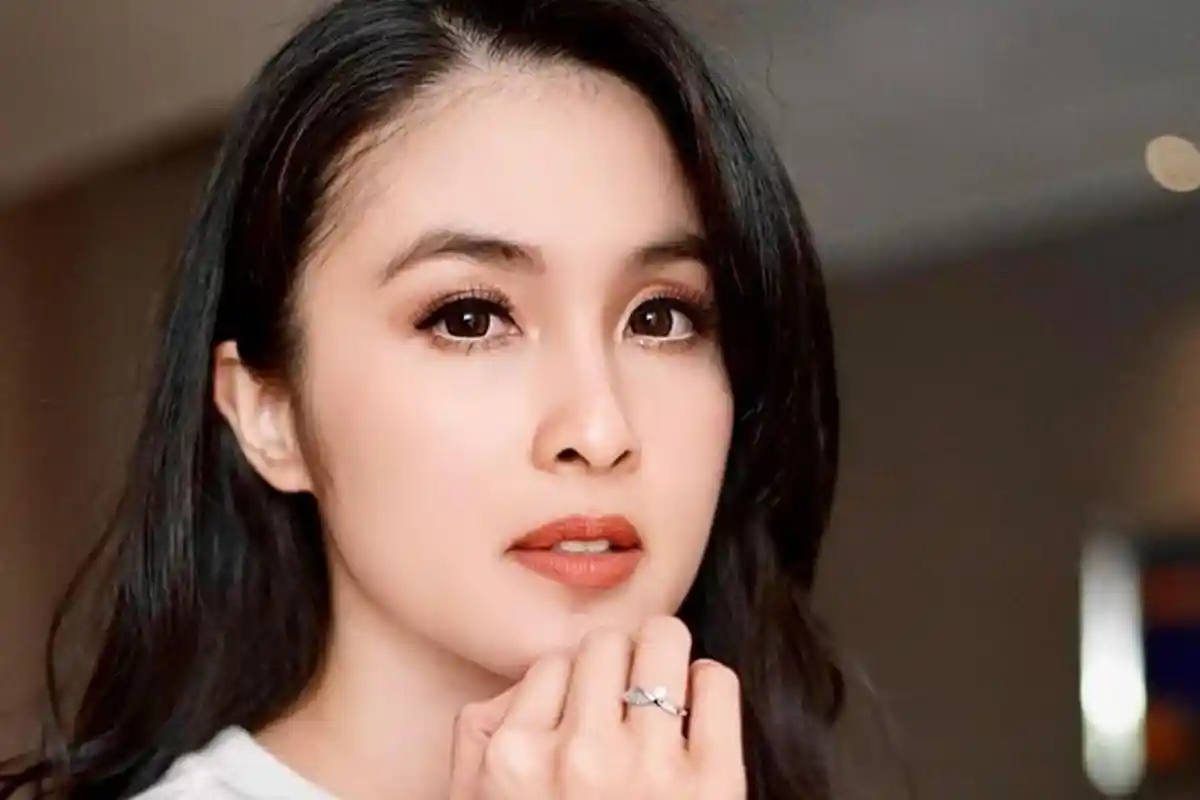 Momen Romantis Sandra Dewi dan Harvey Moeis Saat Foto Prewedding Beredar, Jadi Sorotan