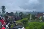 Siswi SMP Ditemukan Meninggal, Warga Ramai Padati Rumah Duka di Romanduru Sikka