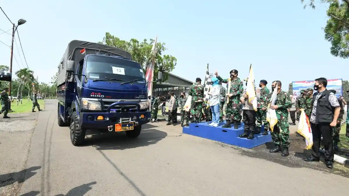 Ringankan Warga Terdampak Covid-19, Alumni Akabri 89 Distribusikan Ribuan Paket Sembako di Bogor