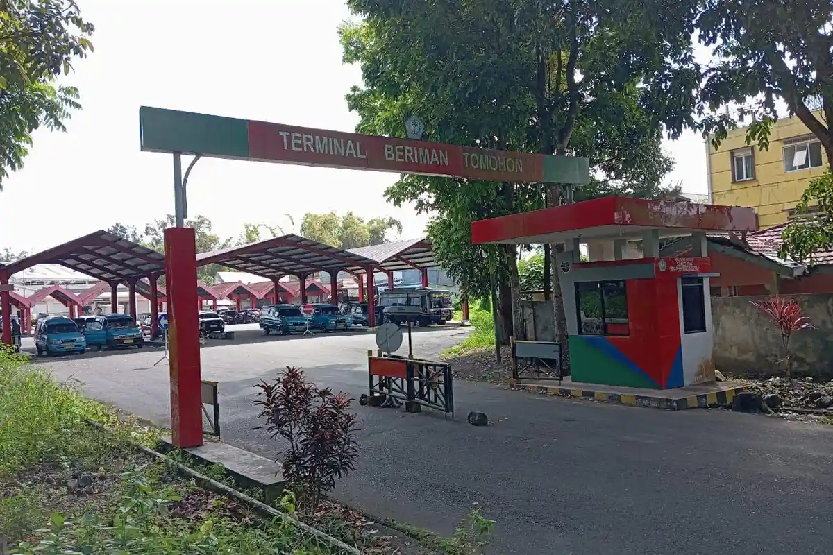 Sepi Sejak Pandemi, Sopir Bus Rute Manado di Terminal Tomohon Pilih Jual Kendaraan