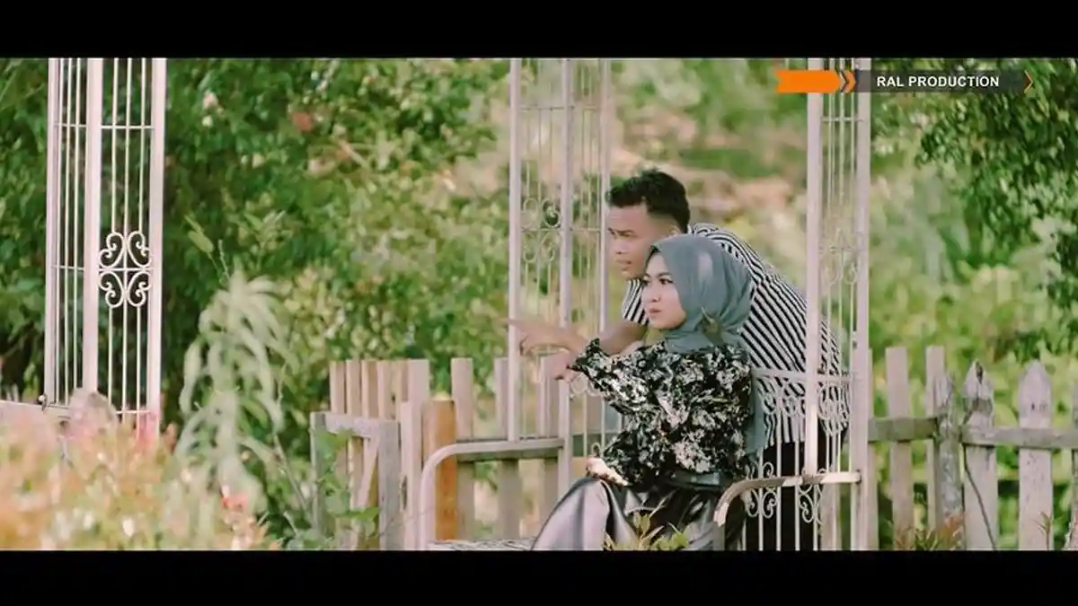 Lirik Lagu Mandailing Fiktif Belaka, Dipopulerkan Silvia An