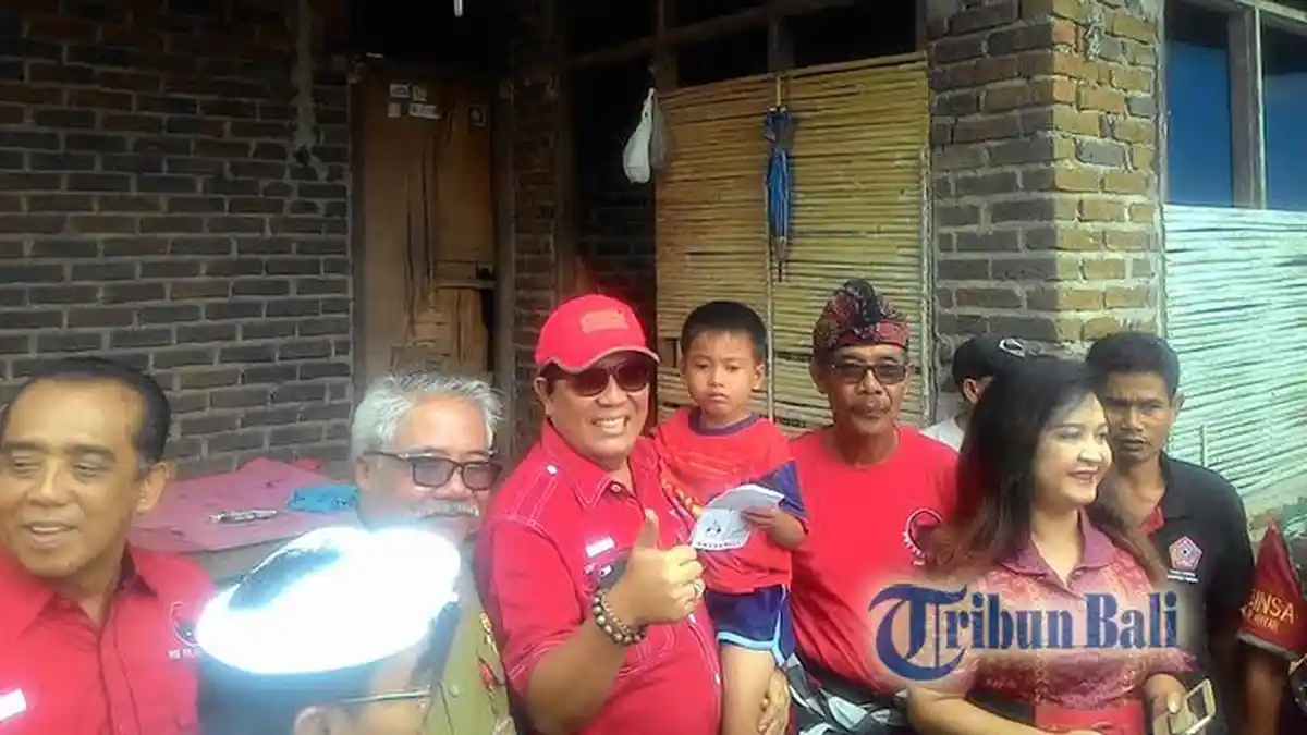 Wakil Bupati Tabanan Jemput Bocah Malang yang Ditinggal Orangtua