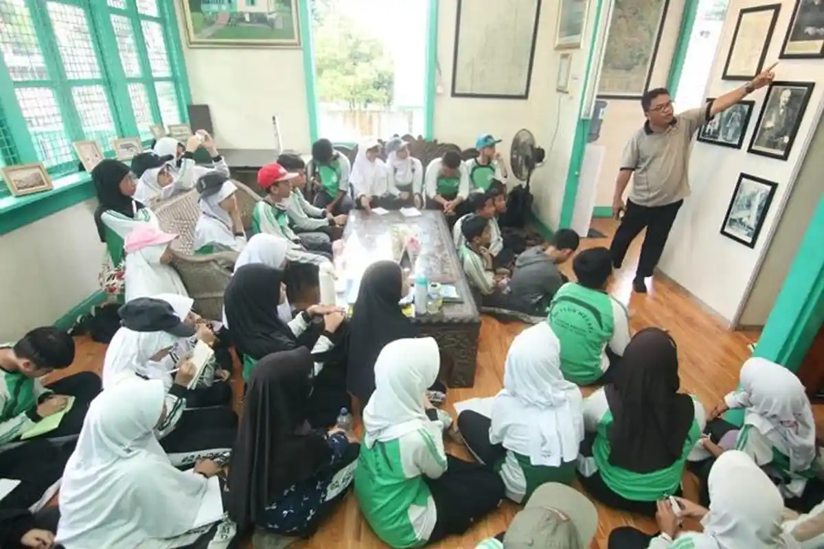 BERITA FOTO: Rumah Dahor Balikpapan, Penjaga Waktu, Penutur Sejarah Energi - 20251030_Rumah-Dahor-di-Balikpapan_5.jpg