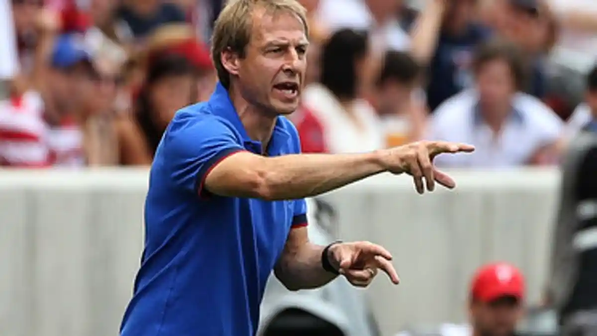 Klinsmann Sarankan Bos-bos Perusahaan di AS Tonton Laga Lawan Jerman