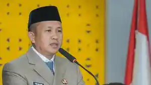 Iksan-Baharuddin-Bahas-Beasiswa.jpg