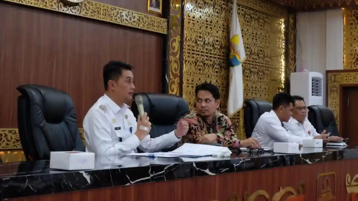 Banyak OPD Tak Hadir Saat Paripurna, Pj Bupati Muaro Jambi Berang