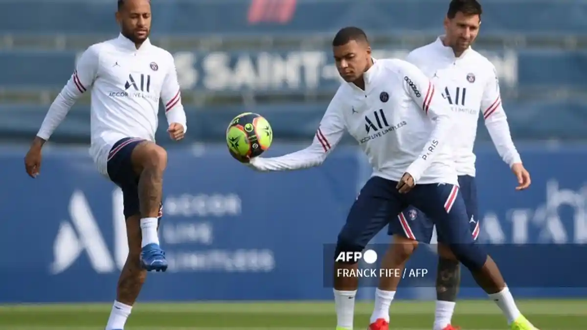 SUSUNAN Pemain PSG Vs Reims Malam Ini & Live Score Hasil Pertandingan Reims Vs Paris Saint Germain
