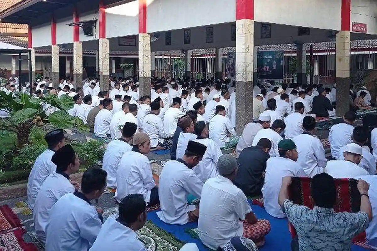 Momen Idul Adha di Lapas Kelas IIB Selong, Gelar Shalat Id Hingga Bagikan Daging Kurban