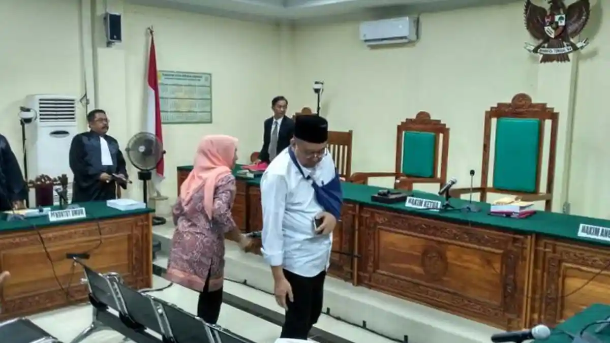 Kasus Proyek Jalan, Gubernur Bengkulu Dituntut 10 Tahun Penjara