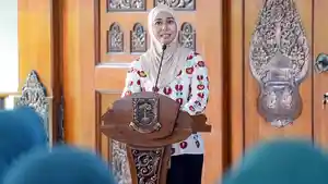 Wali-Kota-Mojokerto-Ika-Puspitasari-2342026.jpg