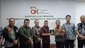 Bupati-Gorontalo-audiensi-dengan-OJK-di-Manado.jpg