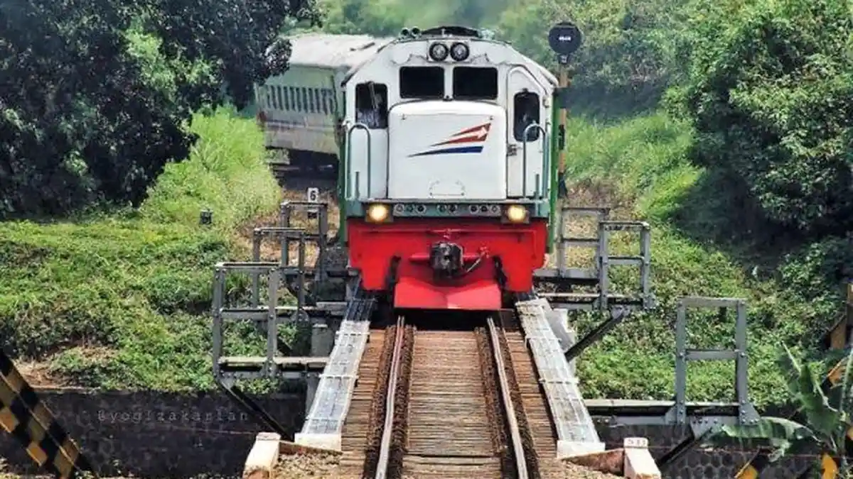 Jadwal Kereta Api Terbaru Mulai 1 Desember 2019, Berangkat dari Stasiun Pasar Senen Jakarta