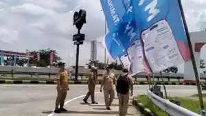 KERJA-KERAS-Para-pegawai-UPT-PPD-1-Pandaan.jpg