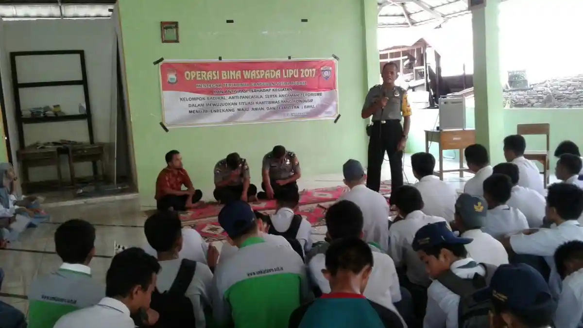 Polres Enrekang Sosialisasi Cegah Radikalisme di Sekolah Ini