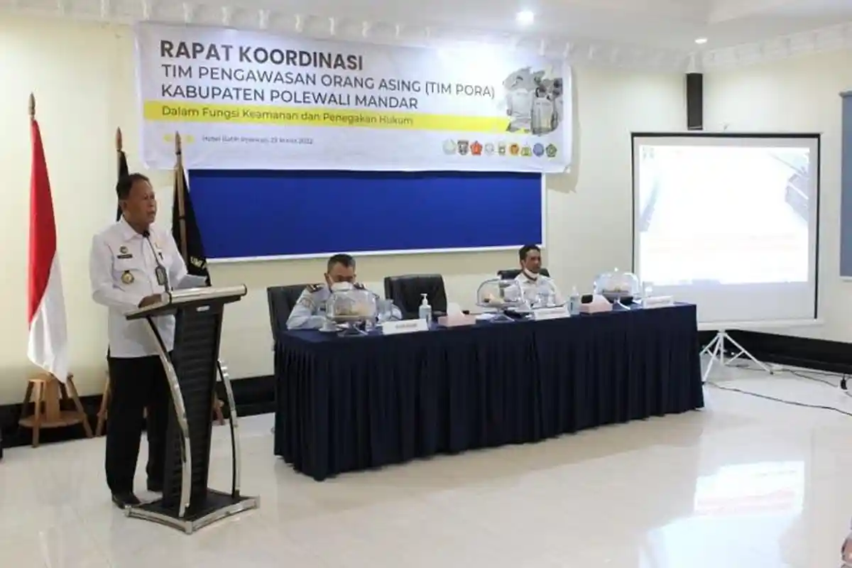 Imigrasi Polman Rakor Timpora, Perkuat Pertukaran Informasi Tentang Pengawasan Orang Asing