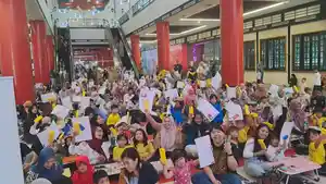 Peserta-Lomba-Menempel-dan-Mewarnai-Ceria-Bersama-UHU.jpg