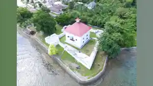 Benteng-amsterdam-hila-baru.jpg