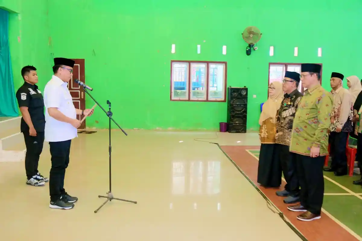 Bupati Morowali Utara Kukuhkan Dewan Hakim MTQ ke-VI Tahun 2025