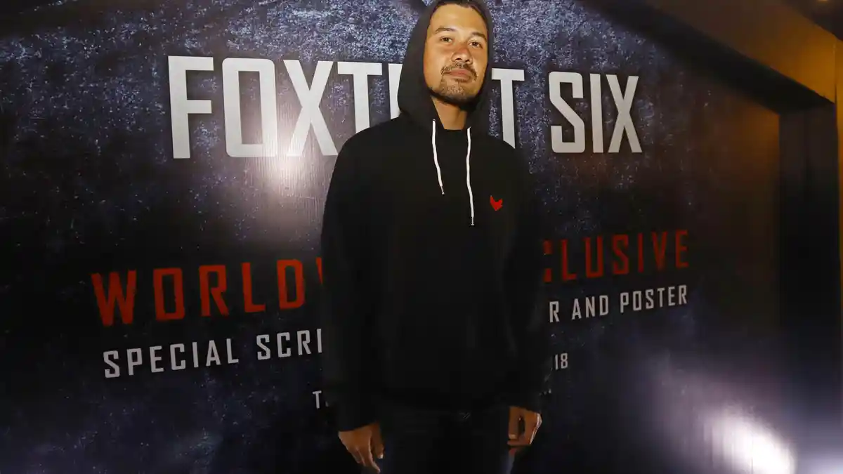 Gara-gara Film Foxtrot Six, Chicco Jerikho Belajar Sniper dari Pasukan Khusus