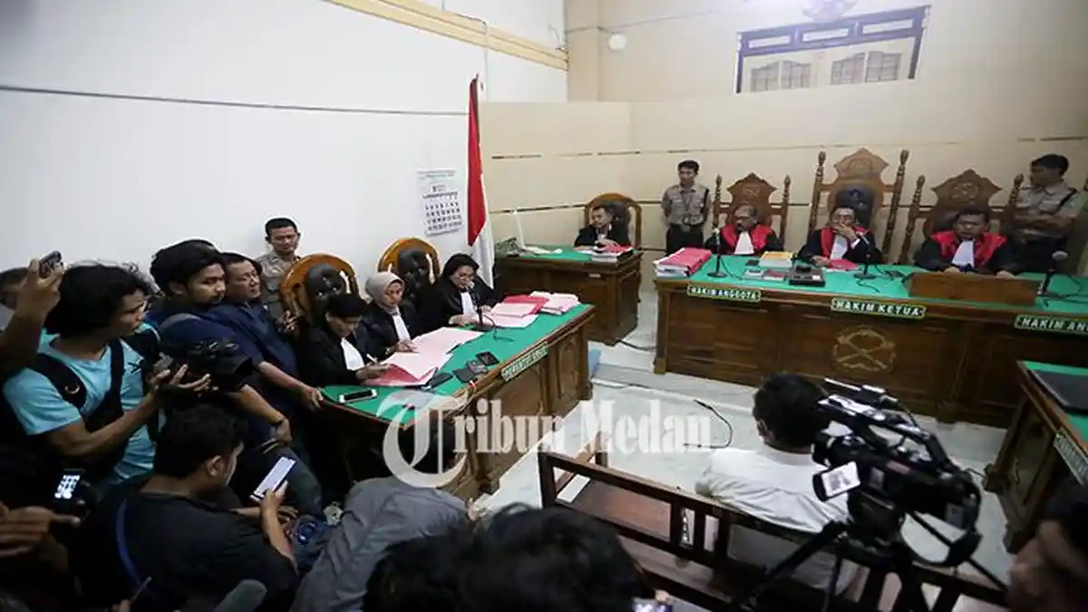 Berita Foto: Ini Tuntutan Jaksa, Achiruddin Hasibuan Dituntut 21 Bulan Penjara dan Bayar Restitusi - 18092023_MEMBACAKAN-TUNTUTAN_ABDAN-SYAKURO-3.jpg