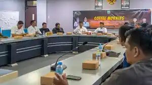 13052026-Sekprov-Kaltara-dan-wartawan-003.jpg