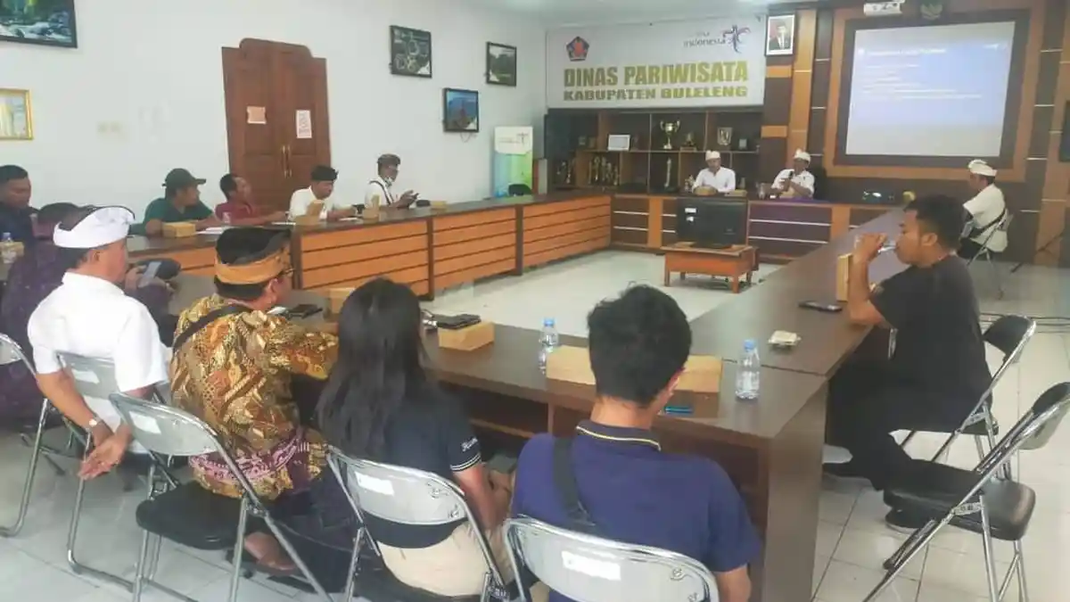 Dispar Rancang Empat Titik Masuk Wisata Lumba-Lumba di Buleleng Bali