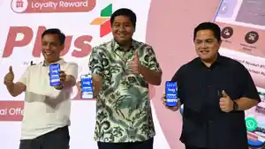 Dirut-BTN-Nixon-LP-Napitupulu-bersama-Menteri-Perumahan-dan-Kawasan-Permukiman.jpg