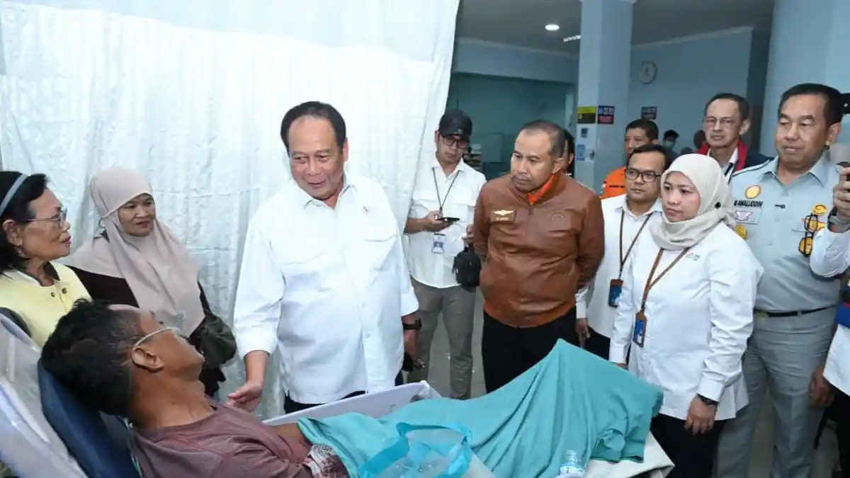 Wamenhub dan Dirut Jasa Raharja Pastikan Korban KM Mutiara Sentosa II Terlayani di RS PHC Surabaya - Wartakotalive.com