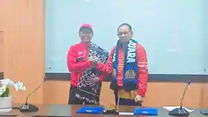 Foto-kerja-sama-UNKRIS-dan-UNESA.jpg