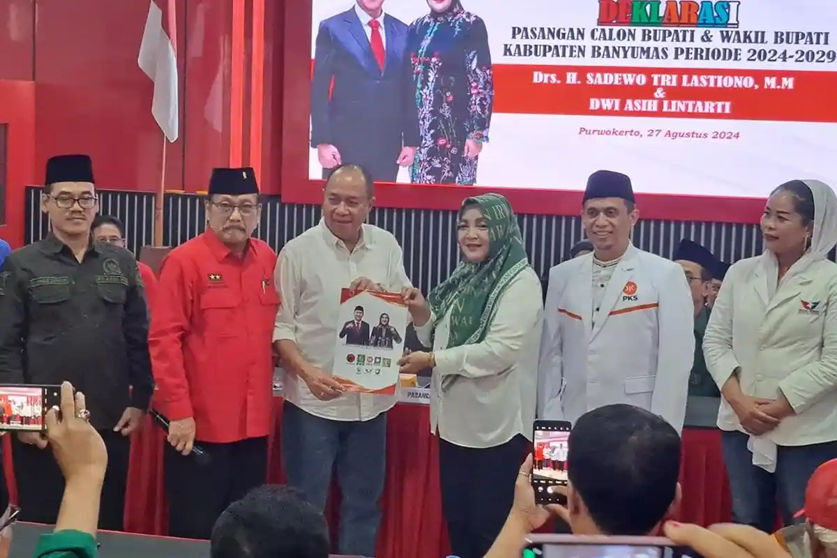 Sadewo-Lintarti Resmi Dideklarasikan Jadi Cabup dan Cawabup dari Koalisi Banyumas Bersatu