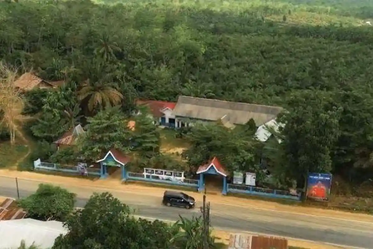 Digitalisasi Lewat BRImo dan AgenBRLink, Desa Ibru Raih Desa BRILiaN Inovatif dan Digitalisasi 2023