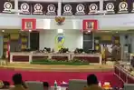 Rapat-Paripurna-tentang-jawaban-Bupati-atas-pandanganfg.jpg