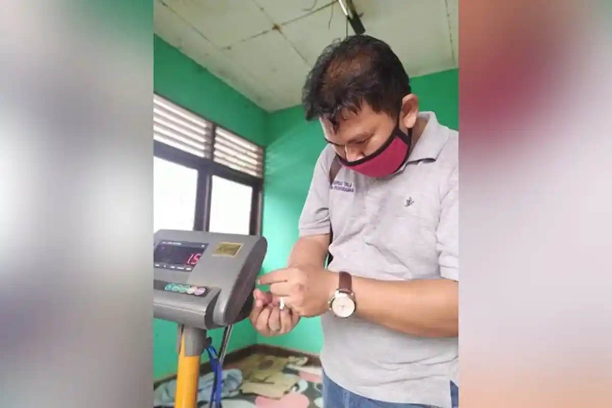 Diskopdag Kabupaten Tanahlaut Tera Ulang Alat Timbangan Ternak di Pasar Hewan Tanahlaut
