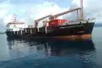 tol-laut-angkut-puluhan-kontainer-kopra-dari-jailolo-ke-pulau-jawa.jpg